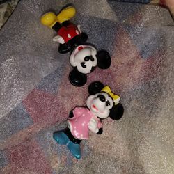 Figurines in mint or excellent condition without chips, cracks,