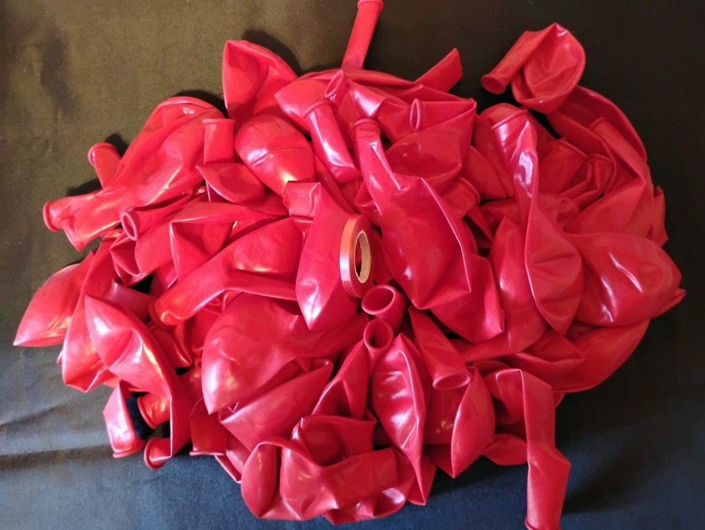 Red Balloons lot of 100