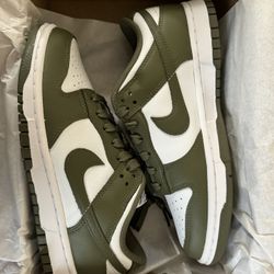 NIKE DUNK LOW