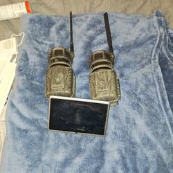 360 Trail Cameras With 1 Year Of Cellular Service And A Card Reader Tablet