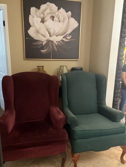 FREE CHAIRS