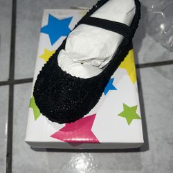 Black Flats Little Girl