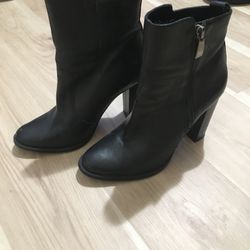 Steve Madden Ladies Boots