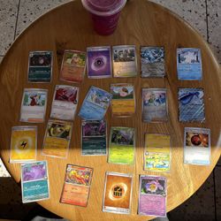 Pokemon cards Mint /Holofoils as well 