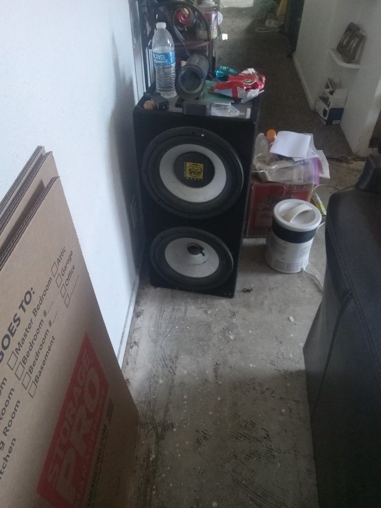 Fourteen hundred watt, twelve inch speakers