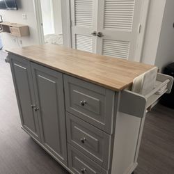 Mobile kitchen Island