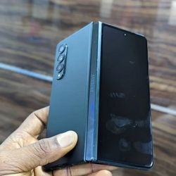 𝚂𝚊𝚖𝚜𝚞𝚗𝚐 𝚐𝚊𝚕𝚊𝚡𝚢 𝚉 𝙵𝚘𝚕𝚍 3 𝚞𝚗𝚕𝚘𝚌𝚔𝚎𝚍 𝚠𝚒𝚝𝚑 𝚠𝚊𝚛𝚛𝚊𝚗𝚝𝚢