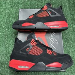 Jordan Red Thunder 4s size 11 VNDS
