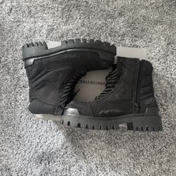 Balenciaga strike boots 
