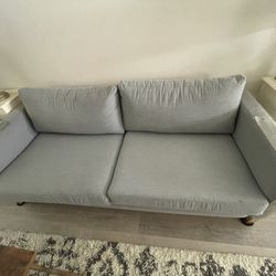 FREE Couch 🎉🎉