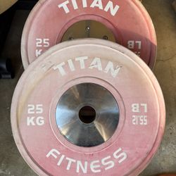 Titan Fitness 55lb (2) Bumper Plates