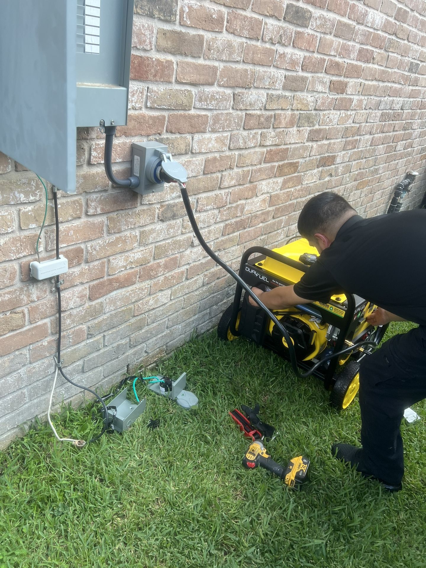 Generator Inlet Plugs , Fans , Lights , Breaker Pannels, for Sale in