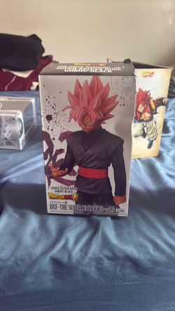 Dragon ball goku black figure