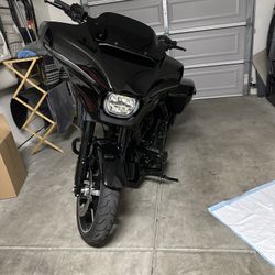 2024 Harley Davidson Street Glide FHLX