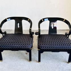 A Pair of Chinoiserie Black Lacquered Horseshoe Armchairs