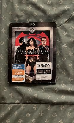 Batman Vs. Superman DVD/Blue-Ray
