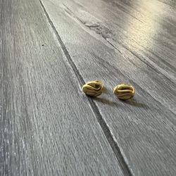 Gold Stud Earrings 