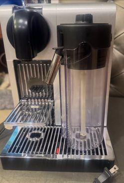 Nespresso Lattissima Pro Espresso Machine