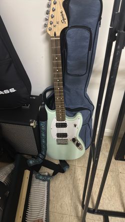 Squier Mustang Electric Guitar Surf Green