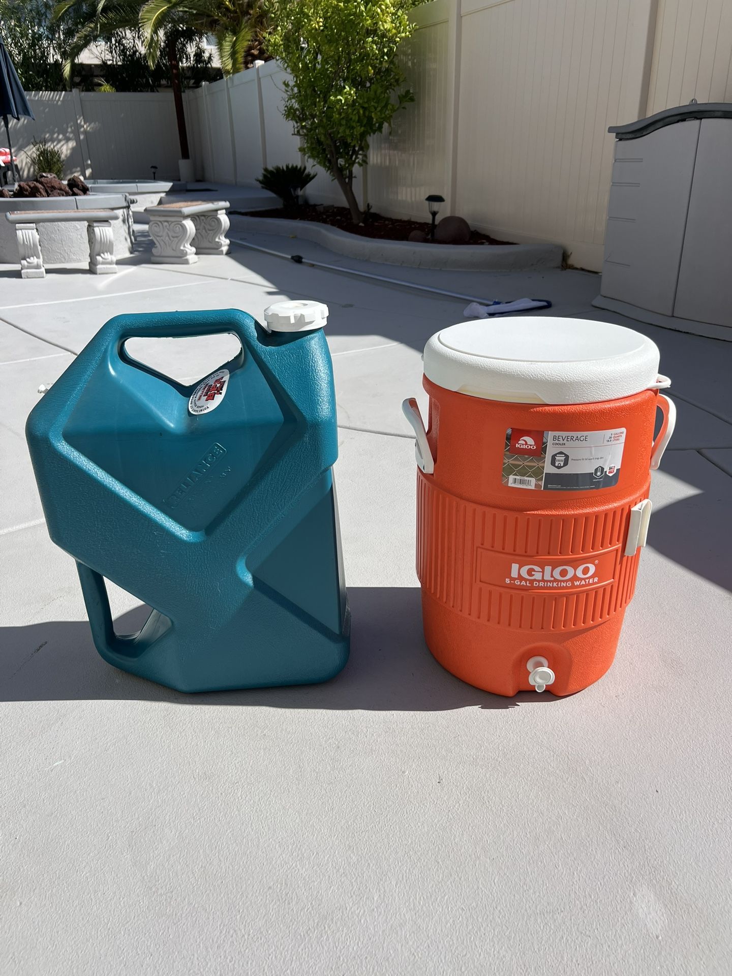 Home Water Storage Container And Beverage Cooler