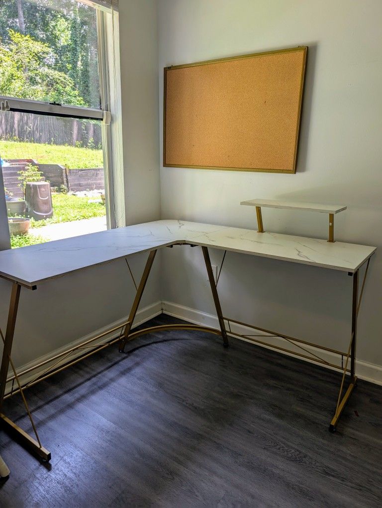 Beautiful White And Gold Desk
