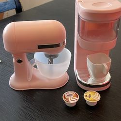 Kidd Coffee Maker And Mixer Set