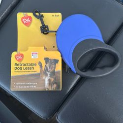 Retractable Dog Leash For Up To 110 Lbs One Button Control