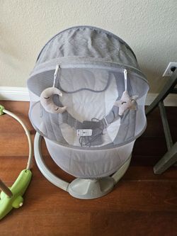 Baby bouncer