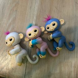 Fingerlings Toys 