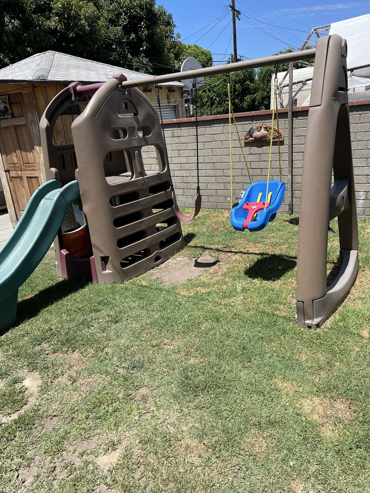 Step2 Naturally Playful Playhouse Climber & Swing Set Extension