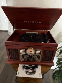 Victrola record player