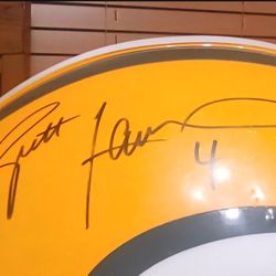 BRETT FAVRE SIGNED HELMET!