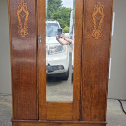 Armoire