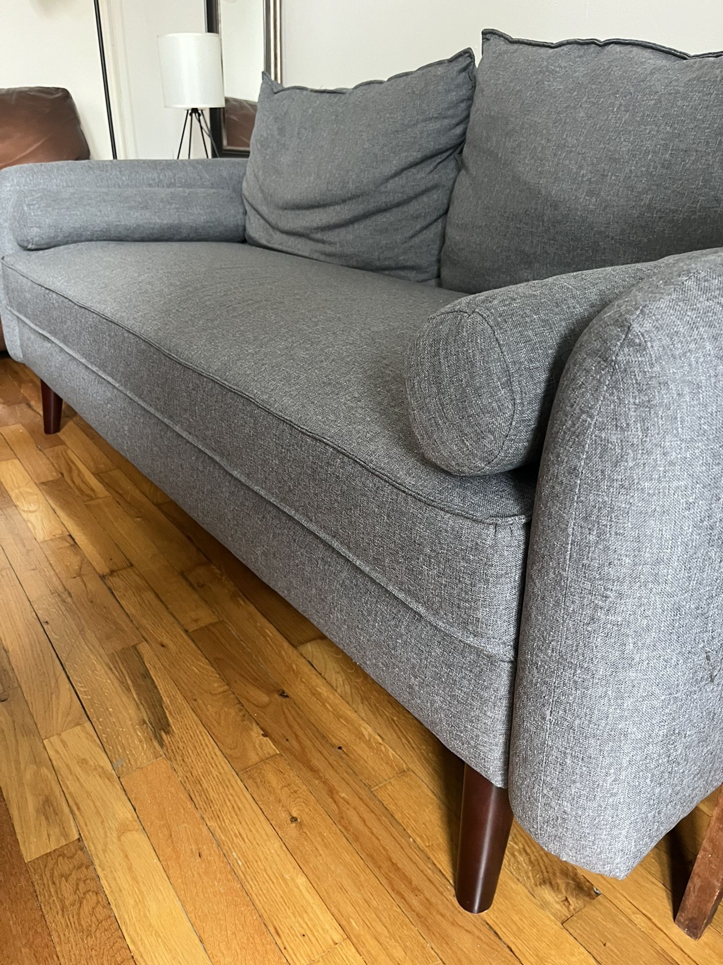 Pluck Your Couch