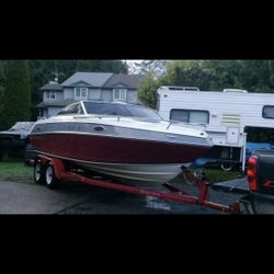 1989 Fourwinns Sundowner 225