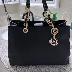 Beautiful Michael Kors 