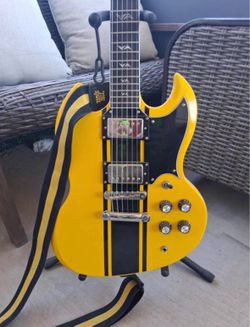 West creek guitar