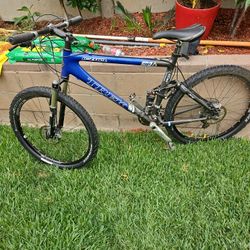 Trek 98 Racing Bike 