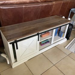 Rustic Bench With Storage