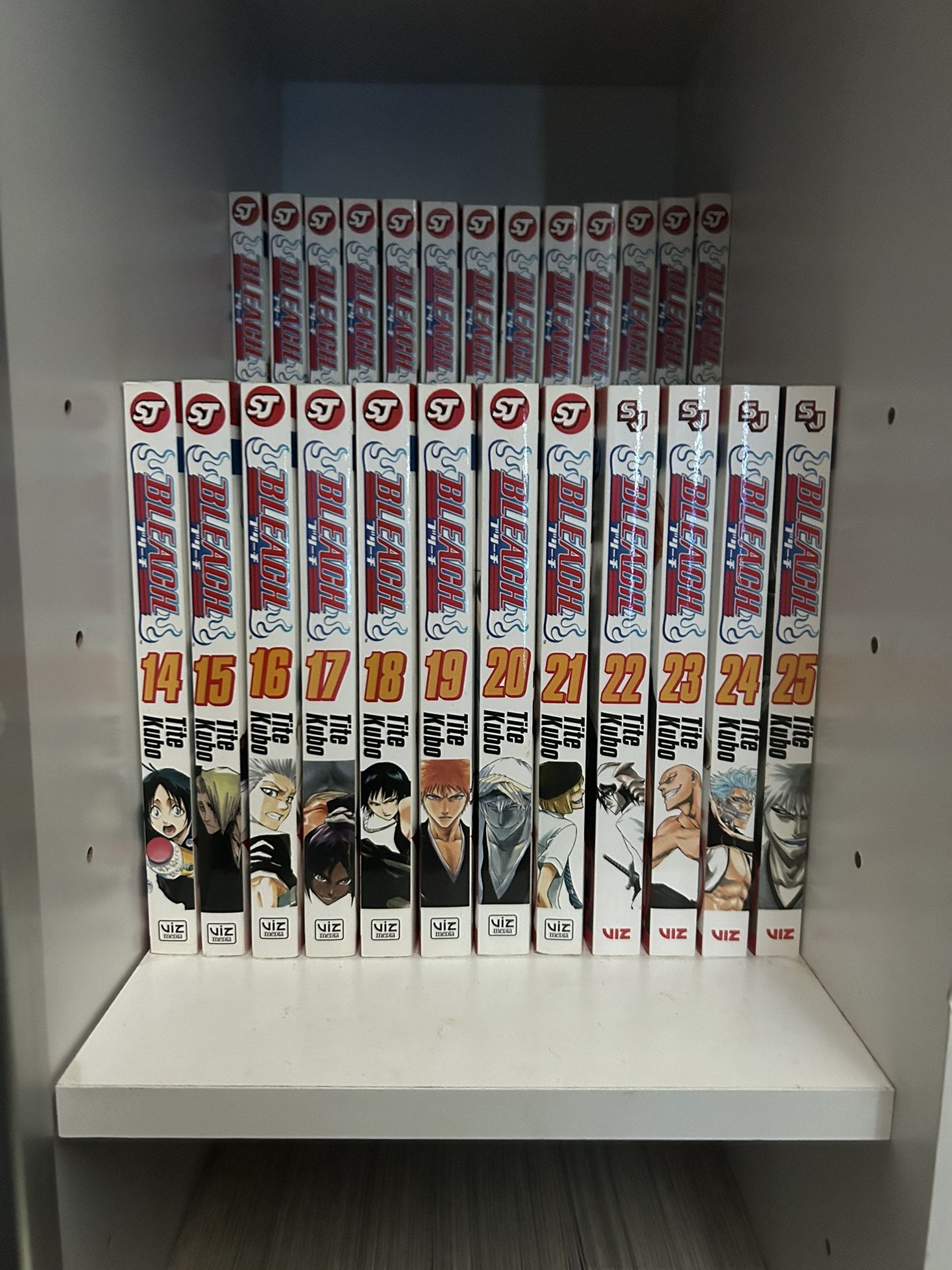Bleach Manga Volumes 1-74