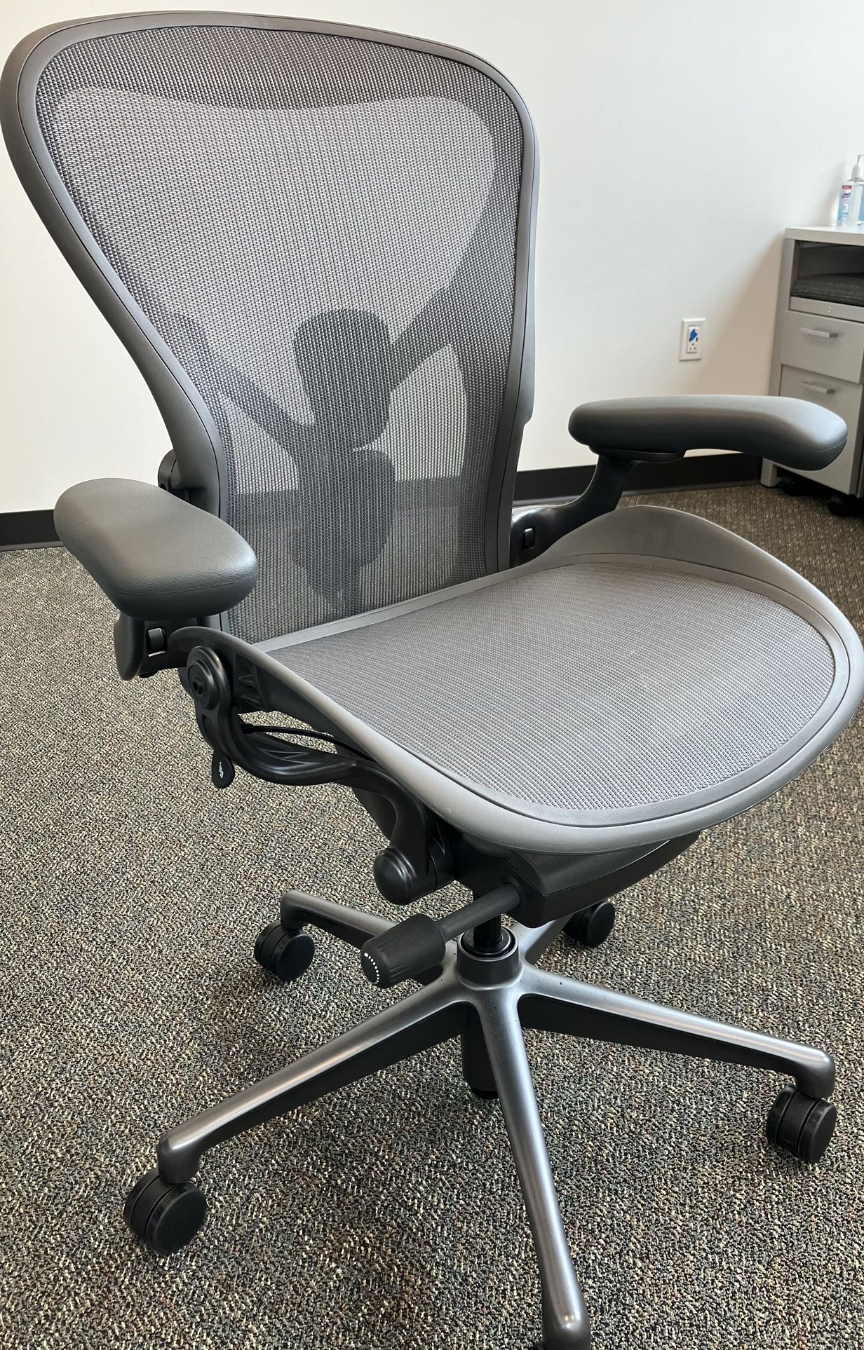 Office Chair - Herman Miller 