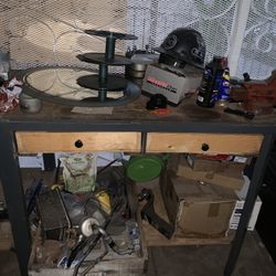 Work Shop Table Heavy Duty Metal And Wooden Four Storage Space Units