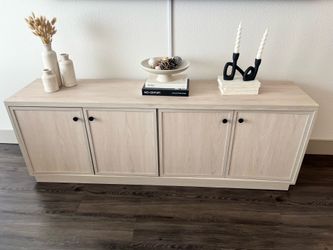 Modern Light TV Console Table – Good Condition