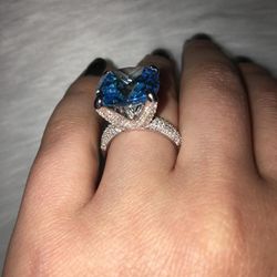 Beautiful Silver 925 Blue Topaz Square/Cubic Zirconia Ring, Size 7