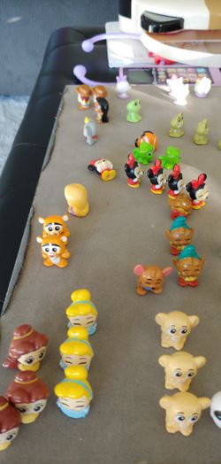 Disney Doorables Squish'alots mini figures