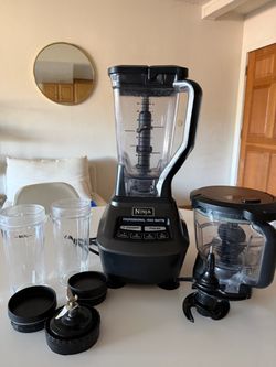 Ninja blender + food processor + smoothies