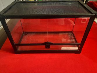 Reptile tank