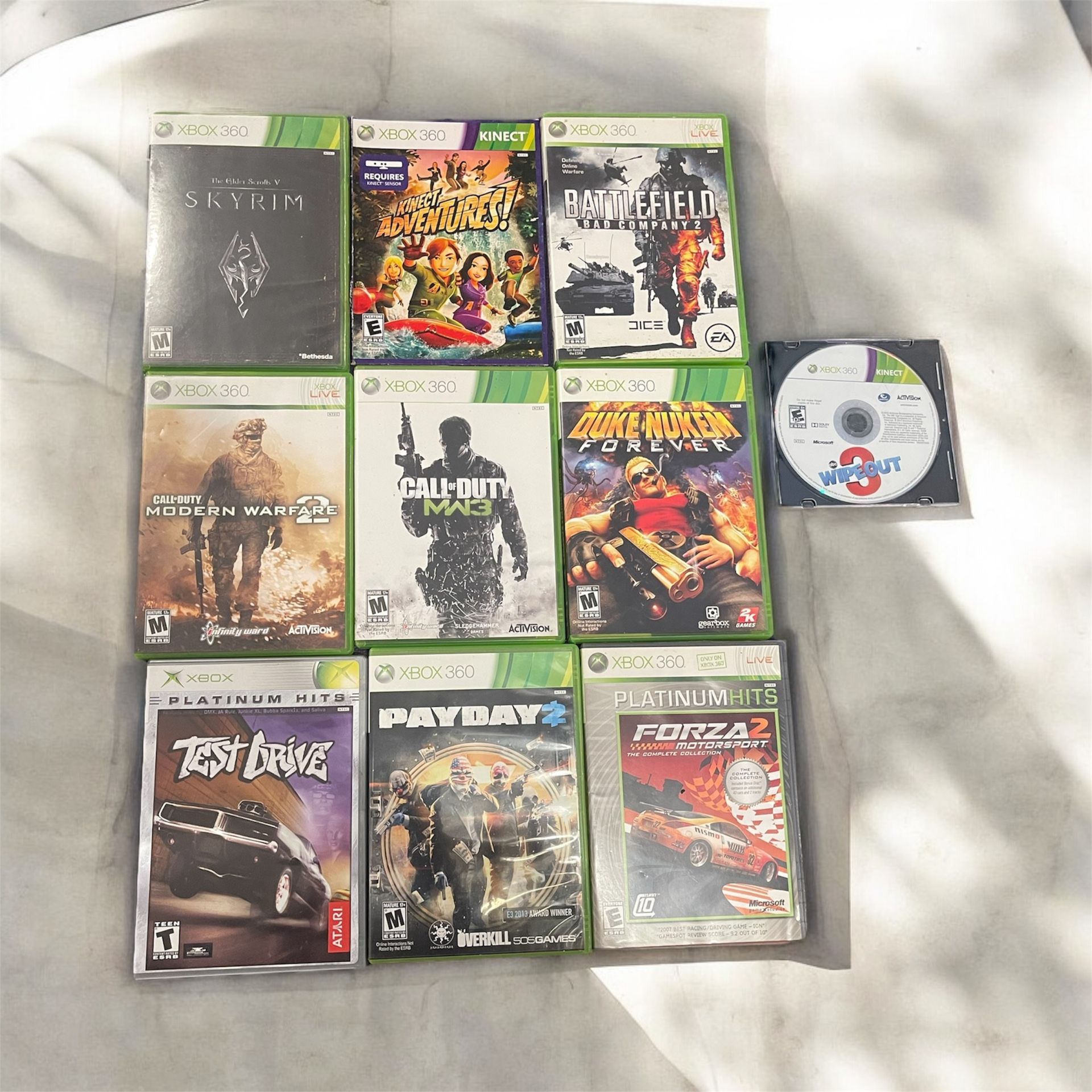 Xbox 360 Video Game Bundle - Skyrim, Call Of Duty, Battlefield, Duke Nukem