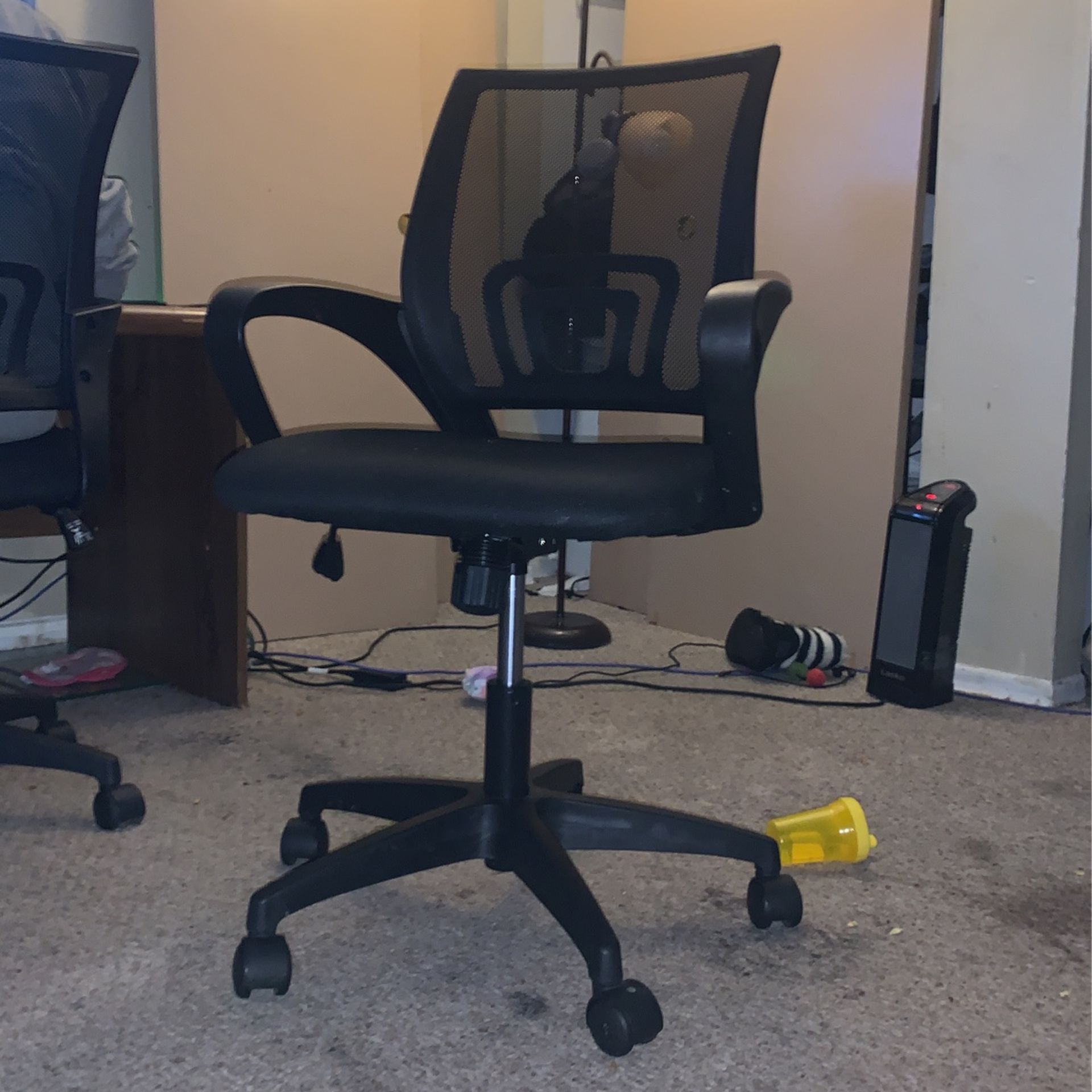Black Mesh Office Chair