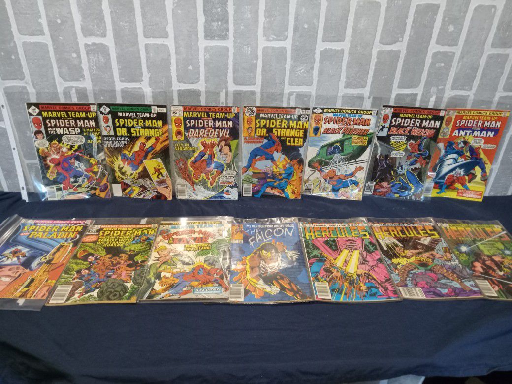 Comic Book Lot Of 14